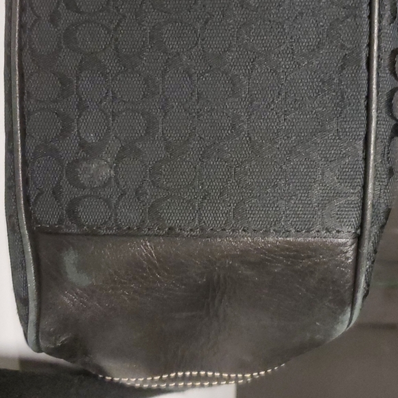 Coach Logo Black Messenger Shoulder Bag - Picture 10 of 12